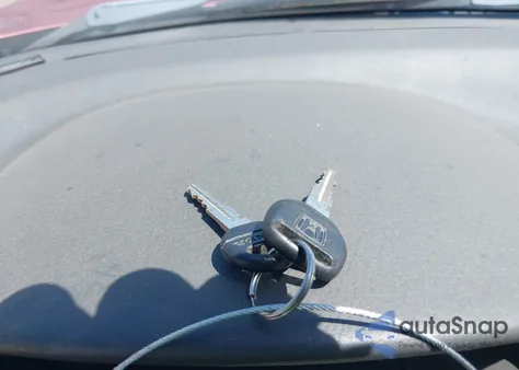 1992 Honda Accord Lx/Ex from USA, damaged, VIN JHMCB7655NC005251